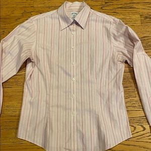 Brooks Brothers Fitted No Iron Oxford Shirt - 6